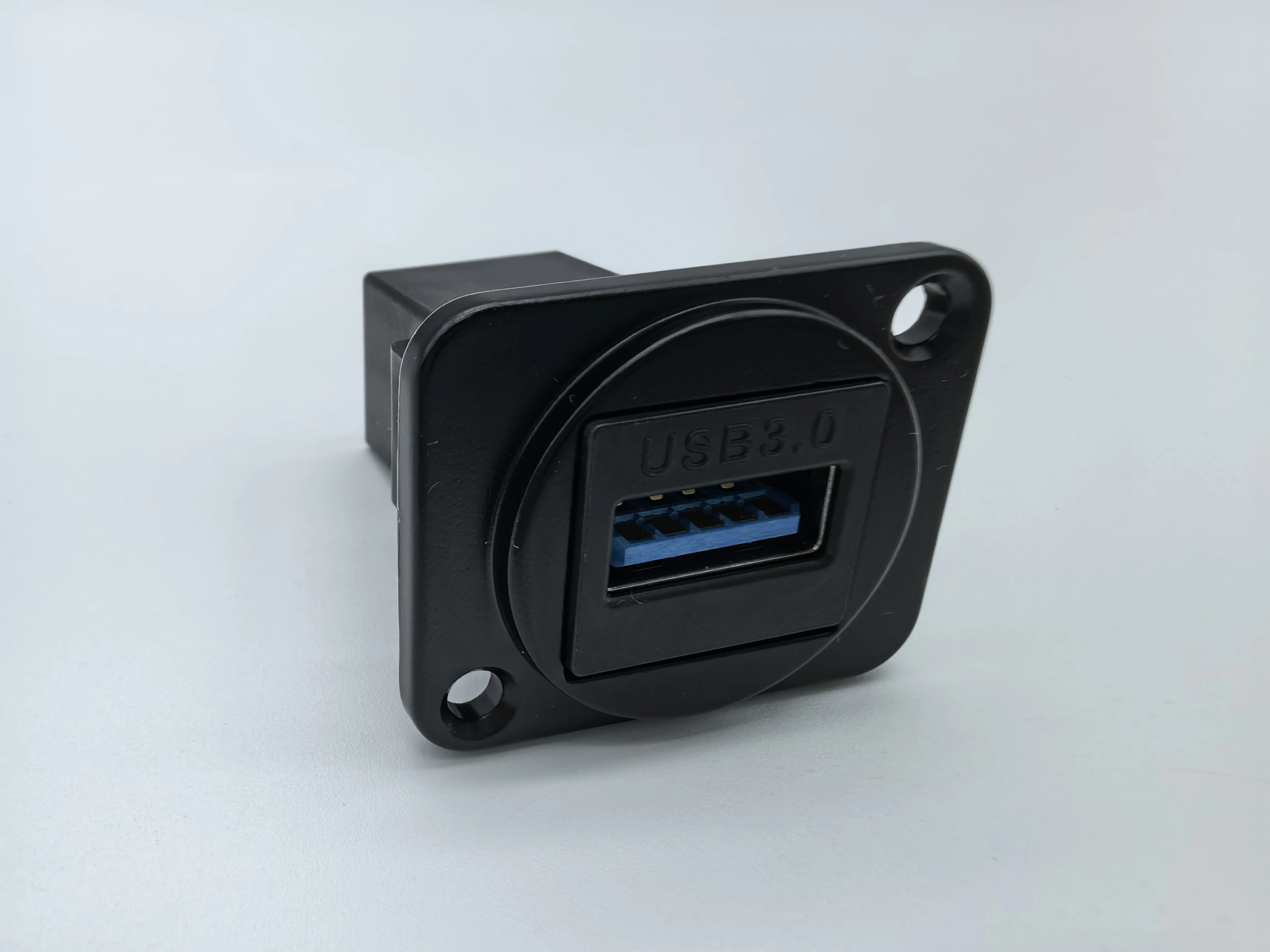 USB 3.0 لوحة جبل A-نوع المقبس 5Gbps عالية السرعة نقل البيانات اللون الأزرق مع ثقوب المسمار لمنفذ الاستخدام الصناعي