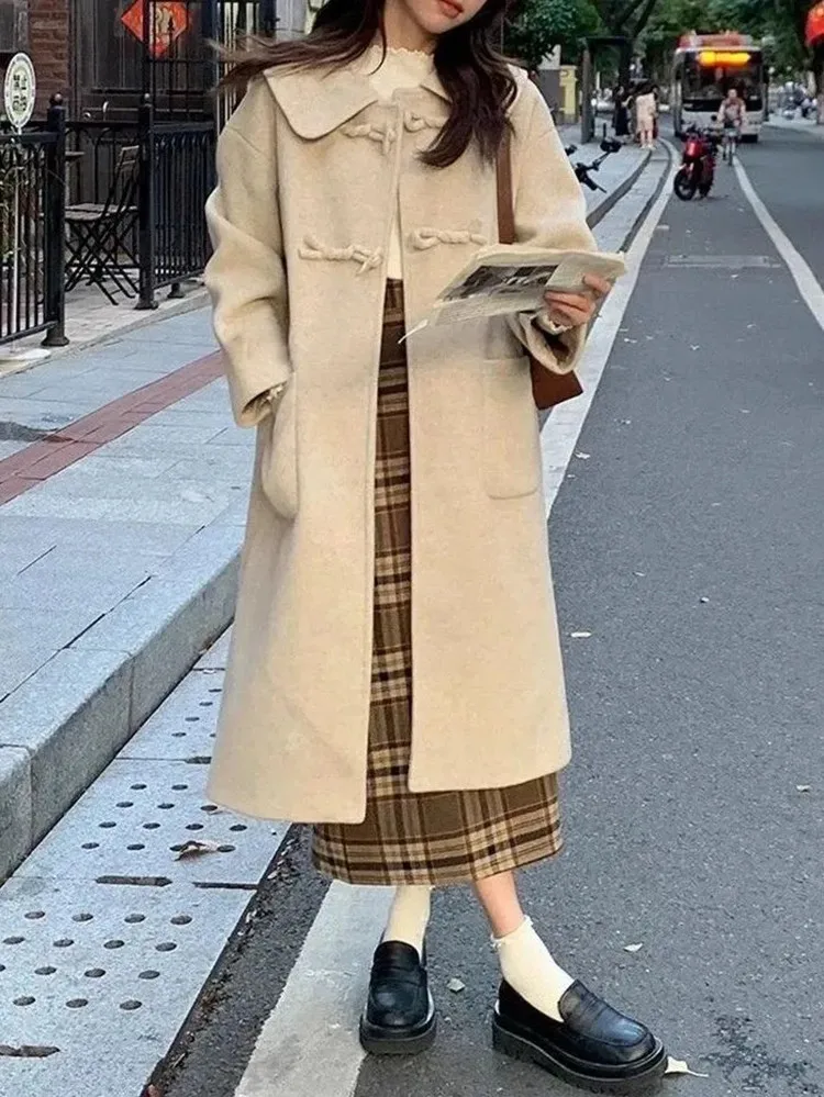

Women's Woolen Coat with Doll Collar and Cowhorn Button, Versatile Loose Traf, Thick and Warm, Japanese Wear, Autumn and Winter