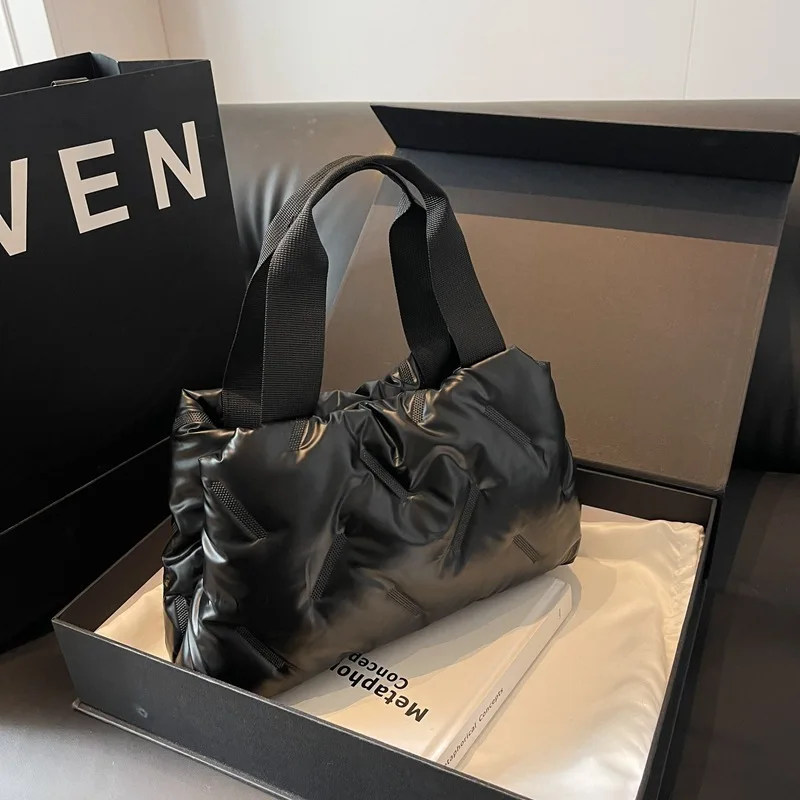Women's Handbag One Shoulder Armpit Bag New Fashionable Shiny Cotton Coat Bread Cloud Personalized and Versatile
