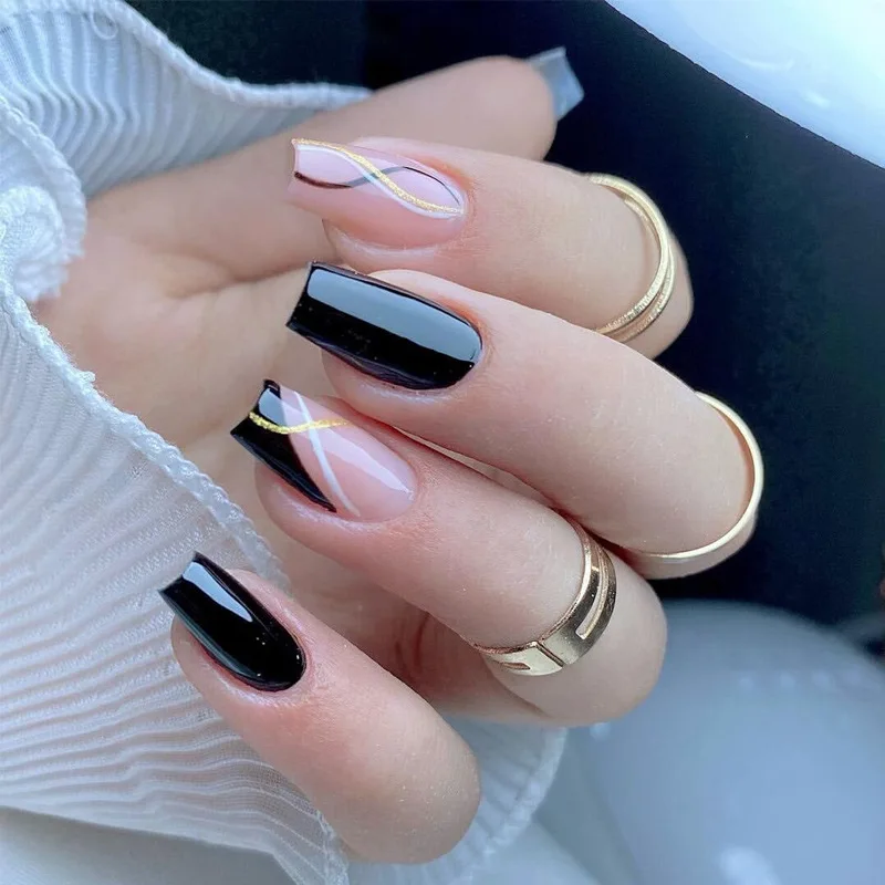 

Cross-border hot-selling wearing nail pads wholesale striped contrasting color French nail pads finished 24 pieces foreign trade fake nail pads