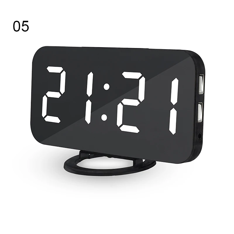 Creative Mobile Phone Charging Electronic Alarm Clock Alarm Clock With USB Charging Port It Can Charge The Rearview Mirror Of