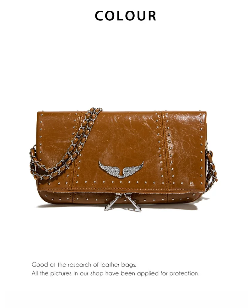 Bolso Bandolera Tipo Sobre Pequeño para Mujer 2026, Bolso de Hombro Casual de Cuero Encerado Negro Suave con Cadena de Remaches Plateados