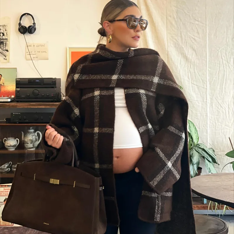 Elegant Women's Knit Plaid Cardigans With Scarf Loose V-neck Pockets Full Sleeve Warm Sweater 2026 Autumn Lady Contrast Knitwear