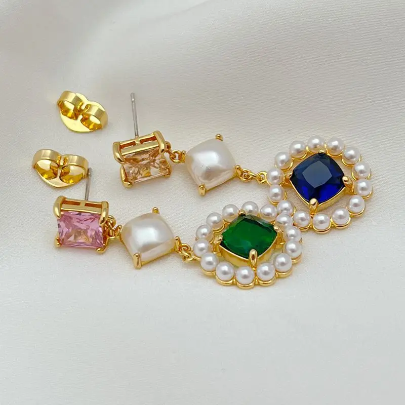 2026 New Year Stylish Elegant Sparkling Zircon Pearl Halo Square Asymmetrical Sweet Tassel Earrings for Women Christmas Earrings