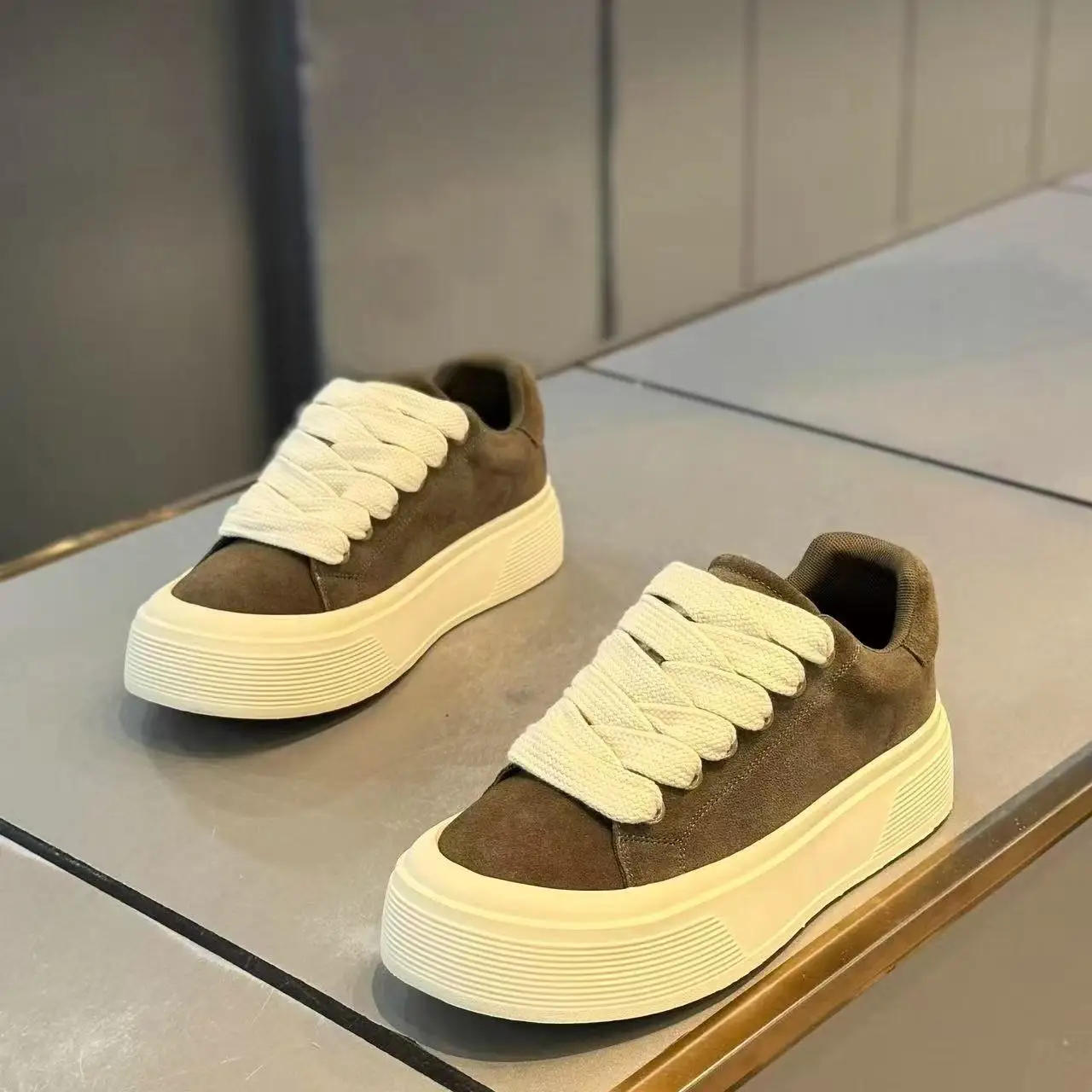 Men's Shoes 2026 Autumn/ Winter Korean Version of High-end Casual Board Shoe Height-increasing Sports Tide Shoes