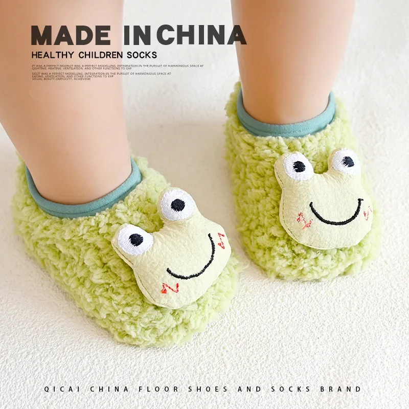 

Кроссовки ДетскиеCute Baby Shoe2025Весенние новые детские кроссовки на мягкой подошве Обувь для маленьких девочек Теплые нескользящие носки-тапочки Детская прогулочная обувь
