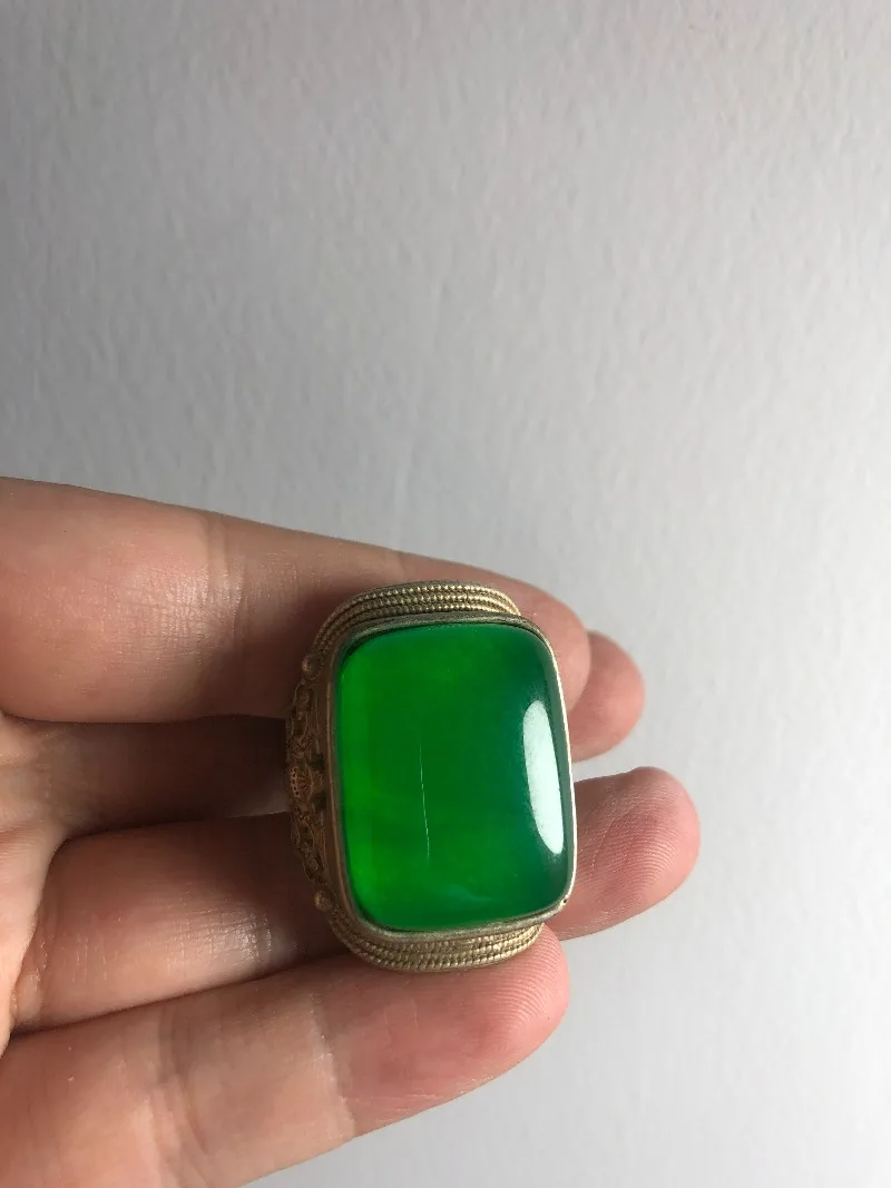 Vintage Collected Old Silver Open Ring, Hand‑Inlaid Green Gemstone, Antique‑Style Retro Curio Adjustable Finger Jewelry