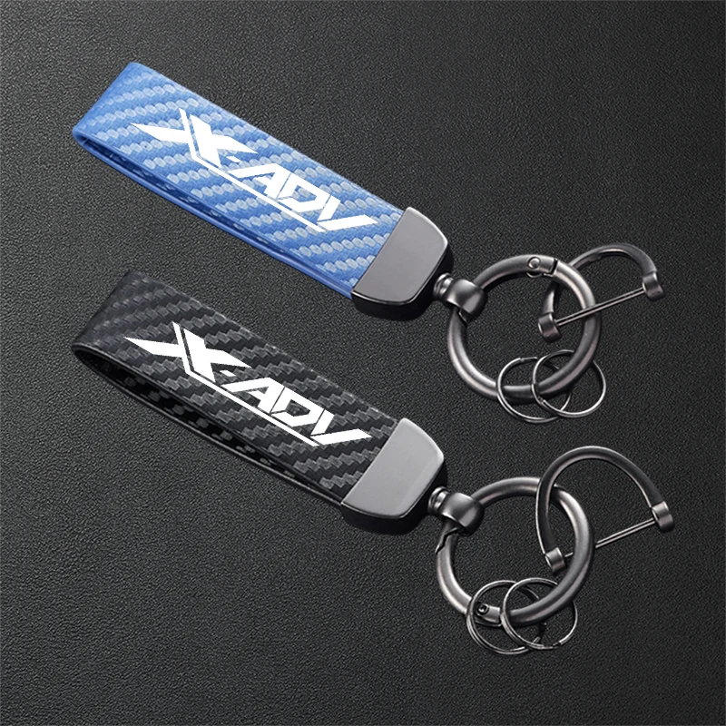 

Для X-ADV 750 (2017-2025) — Аксессуары: Брелок для ключей мотоцикла из текстурированной кожи с карбоновым волокном