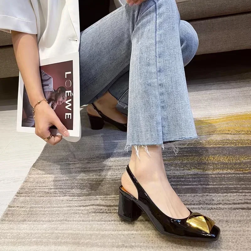 2024 Summer New Metal Square Buckle Baotou Thick Heel Sandals Women Korean Shallow Mouth Slip-On Back Strap Sandalias De Mujer