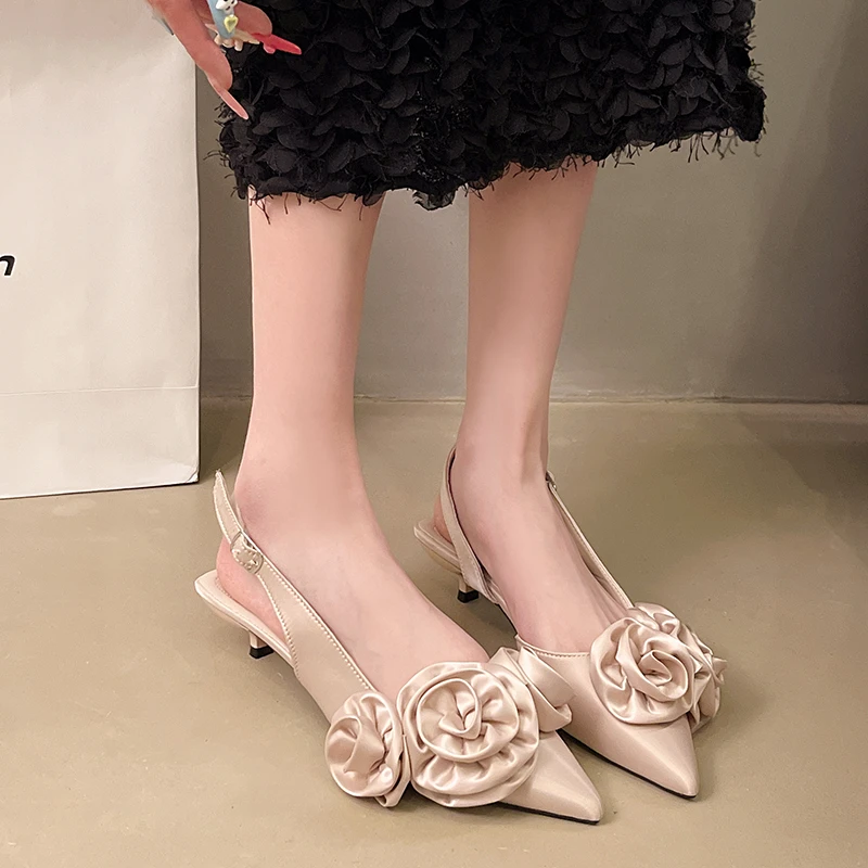 

Designer Woman Shoes Pointed Toe Flower Sexy Women Shoes Sandals Dress Slippers Mules Shoes Spring New Flip Flops French Female
