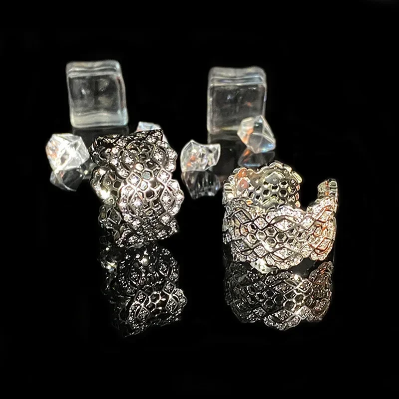 

MDL Moissanite Style Lace Medieval Wide Ring Light Luxury Personalized Niche Fashion Adjustable Rings