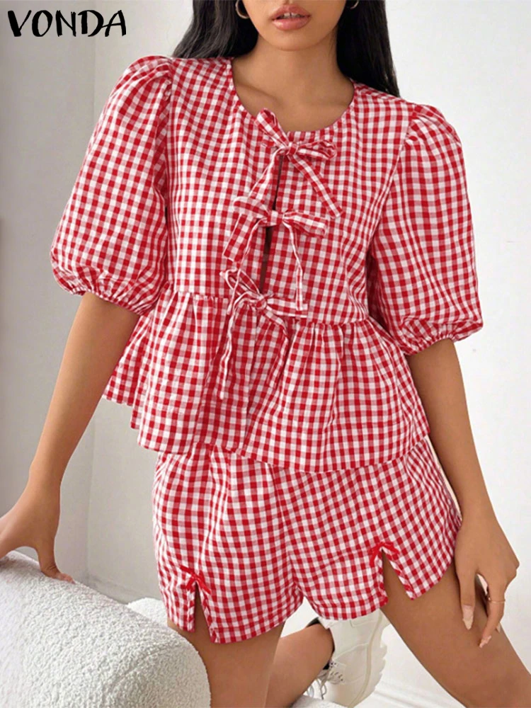 مجموعات الصيف القصيرة فوندا 2025 المرأة موضة خمر منقوشة قطعتين وتتسابق قصيرة الأكمام ضمادة القمم و القوس السراويل مجموعات غير رسمية