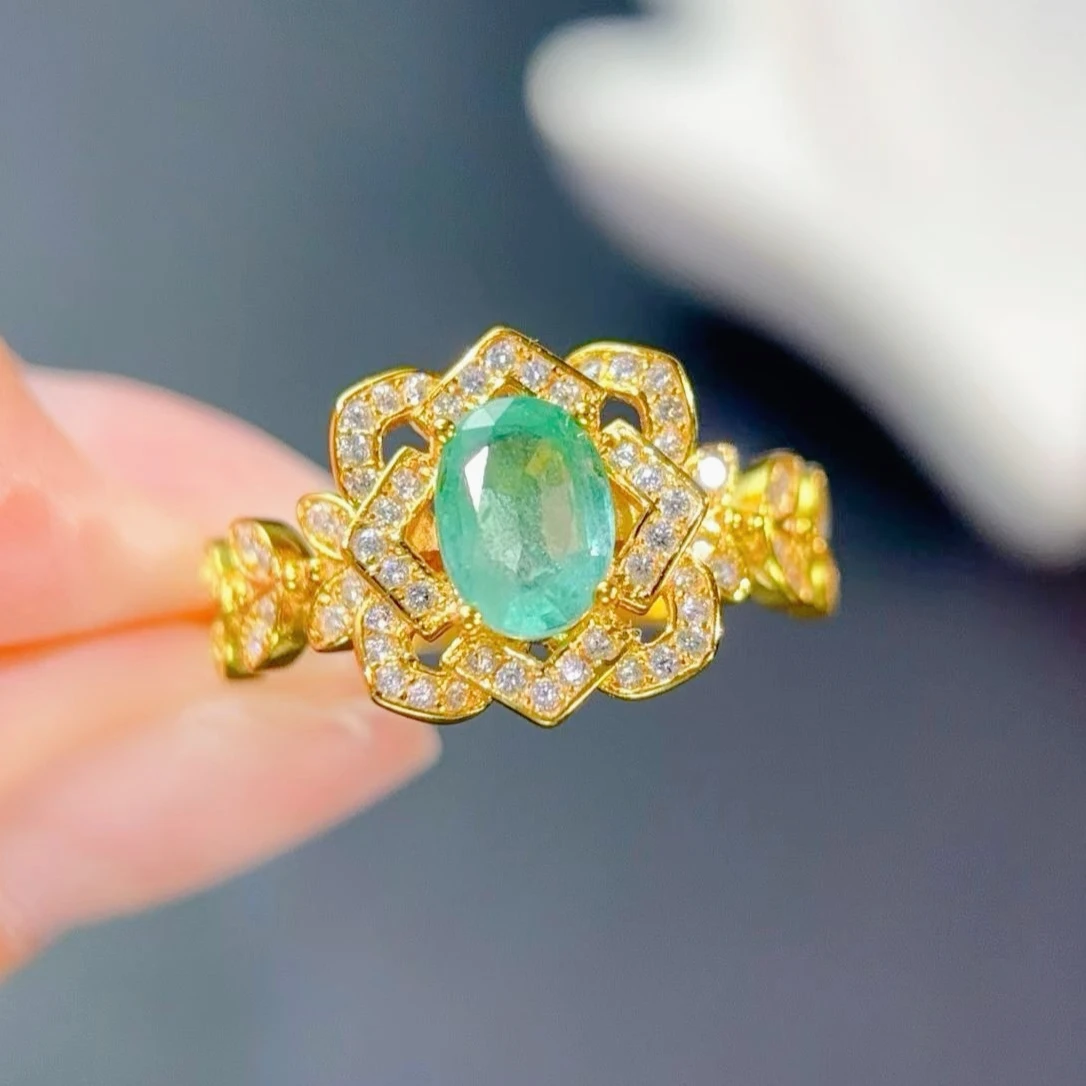 Luxury Emerald Ring 925 Silver Vintage Floral Design Colorful Gemstone Statement Piece with Certificate for Anniversary Gift