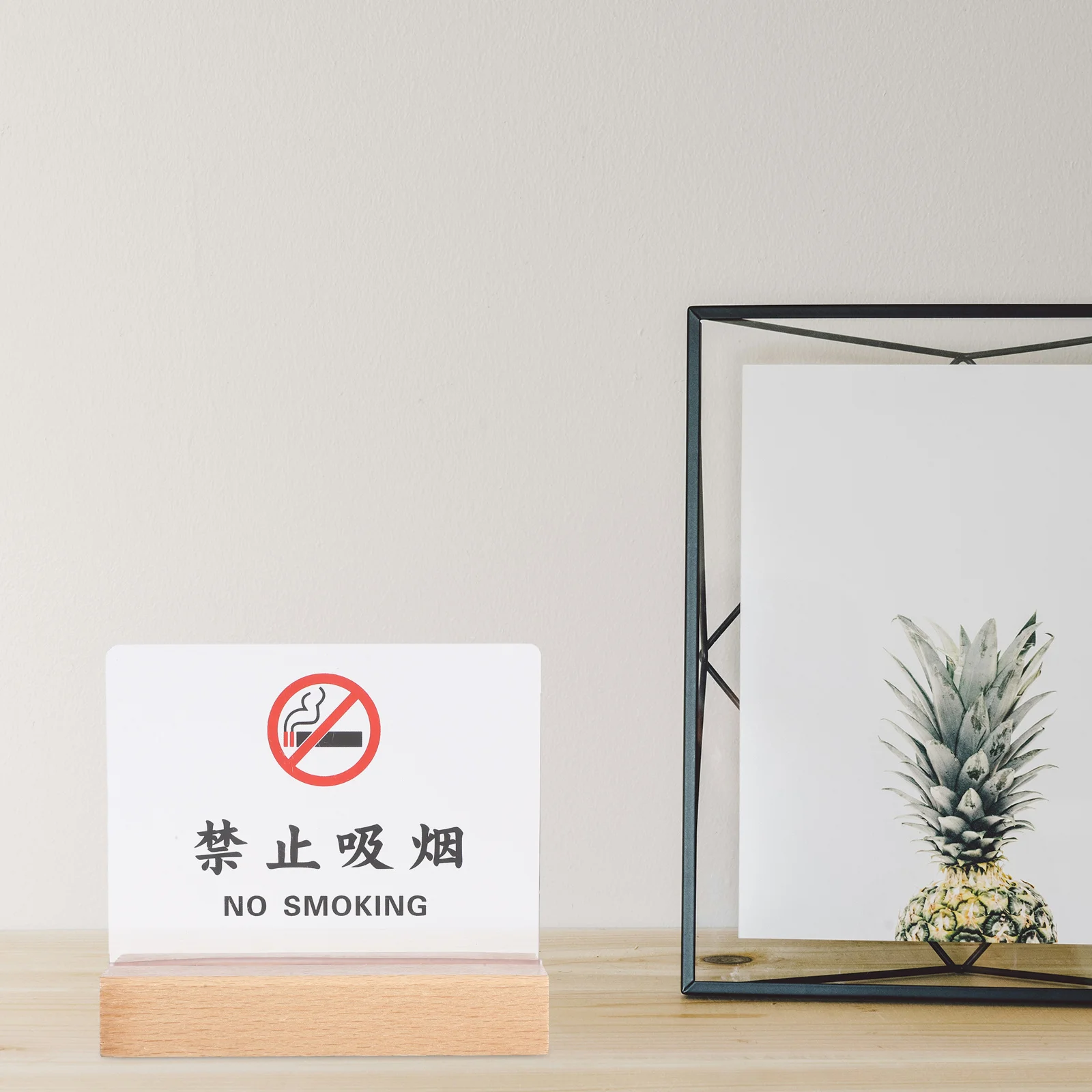 

No Smoking Sign: Acrylic Table Tent For Hotel Office Cafe Clubs Restaurants Hospitals Traffic Safety Sign
