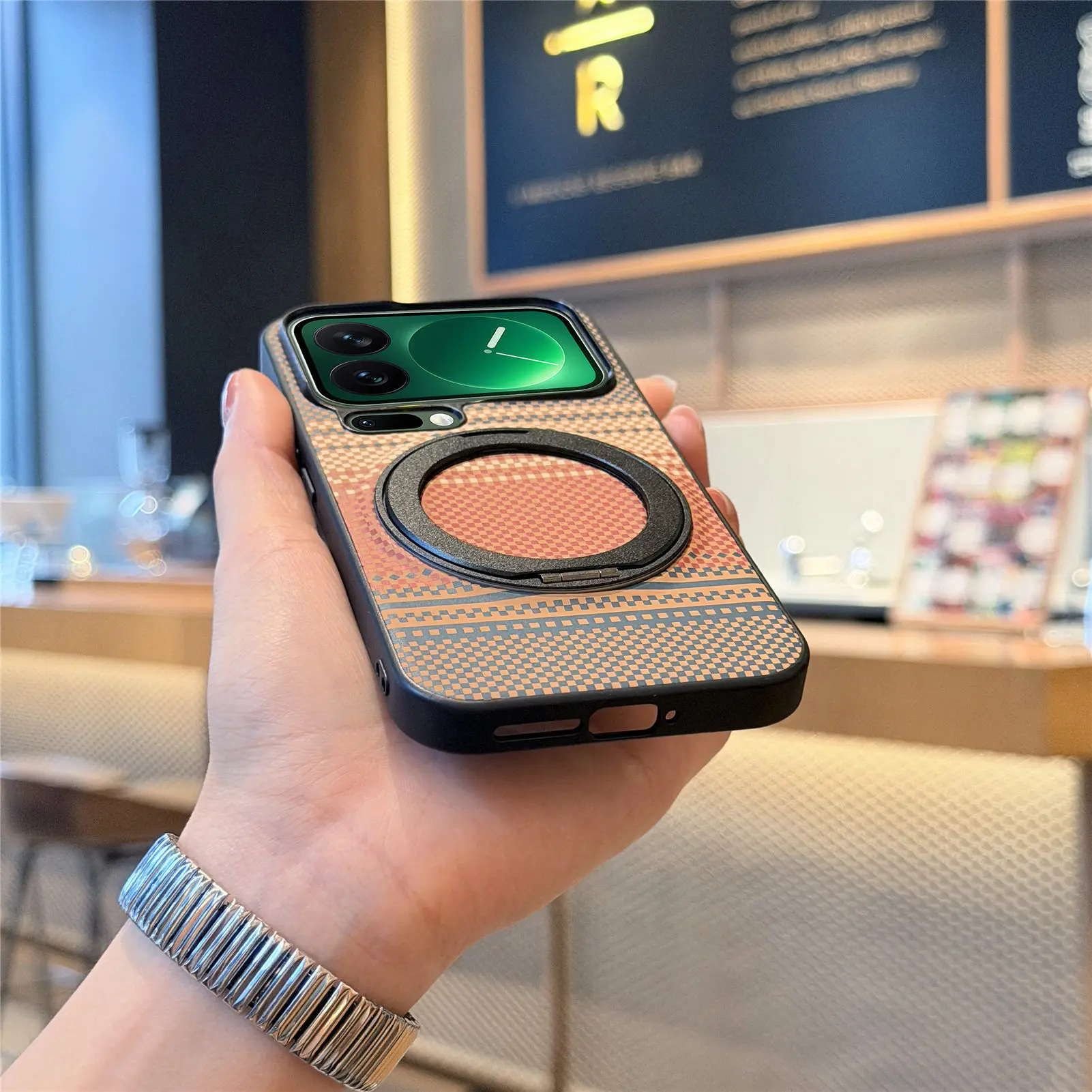 Rotating Bracket Ca…