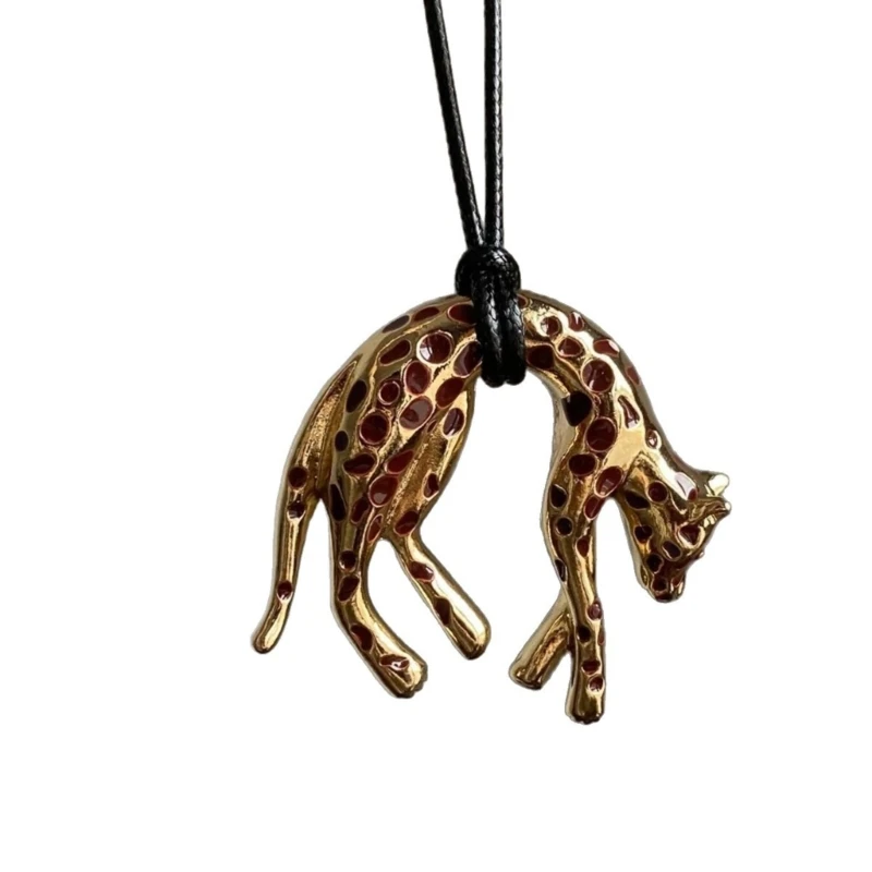 Fashionable Charm Necklace Black Gold Tone Perfect For Daily Wear