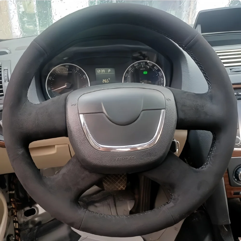 Pokrowiec na kierownicę samochodową zamszowy miękki czarny dla Skoda Octavia Superb Yeti 2009-2013 Roomster Fabia akcesoria samochodowe
