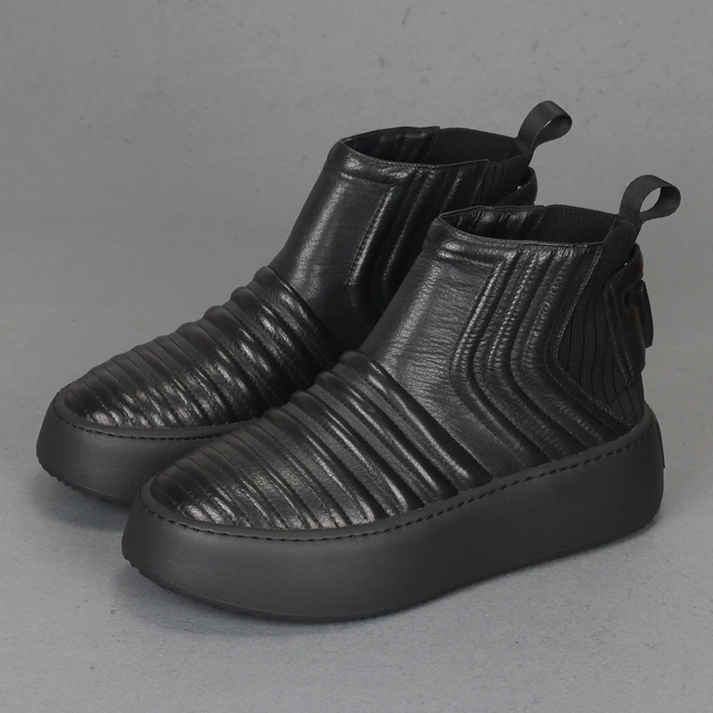 

New top layer cowhide thick soles increase fashion boots, versatile and dirt resistant shoes