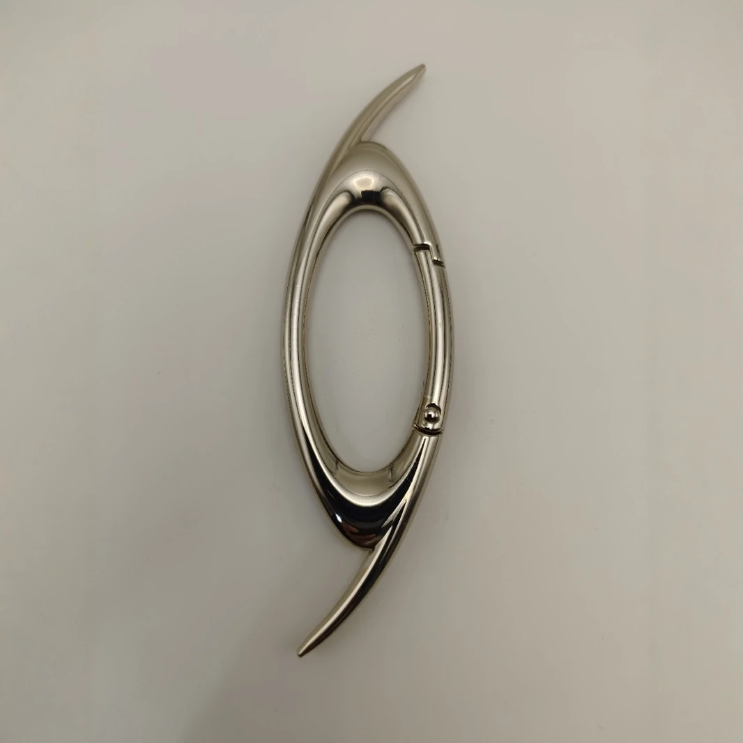 New Unisex Keychain Essential Icon Carabiner Blackout Simplicity Zinc Alloy Oval Solid Belt Buckle Sliver Key Ring Women Men