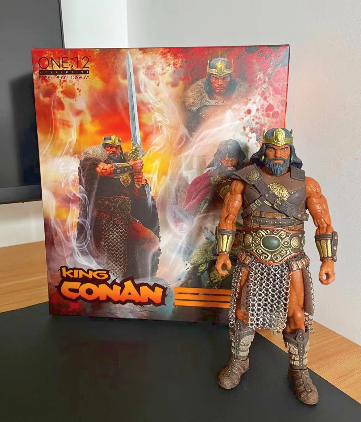 In Stock Original Mezco Toyz Figure King Conan 1/12 Anime Action Figures Toy Collection Gift Model