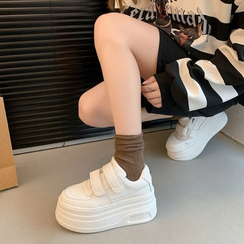 

2025 New Arrival Women's Velcro White Sneakers Height Increase 7cm Petite Thick Sole Sporty Casual Shoes