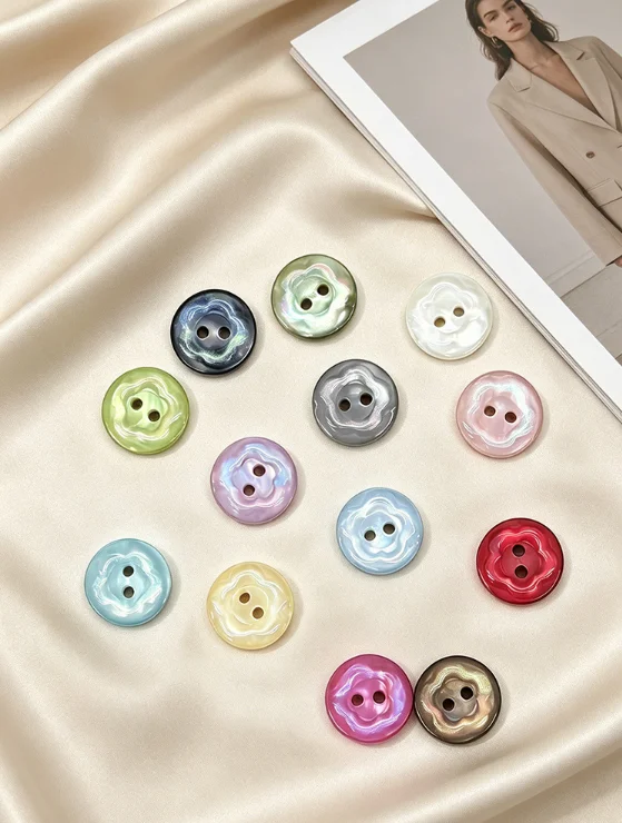 Manhattan round Flowers Profusion Two-Color Eye-Catching Buttoned Cardigans Knitted Dress Upper Garment for Fashionable Women