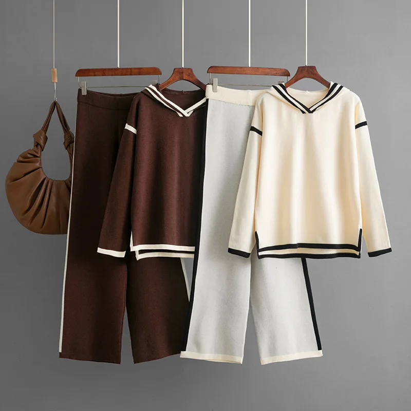 

2025 Autumn Winter Elegant Color-Block Split Long Sleeve Hooded Sweater Wide-Leg Pants Two-Piece Set