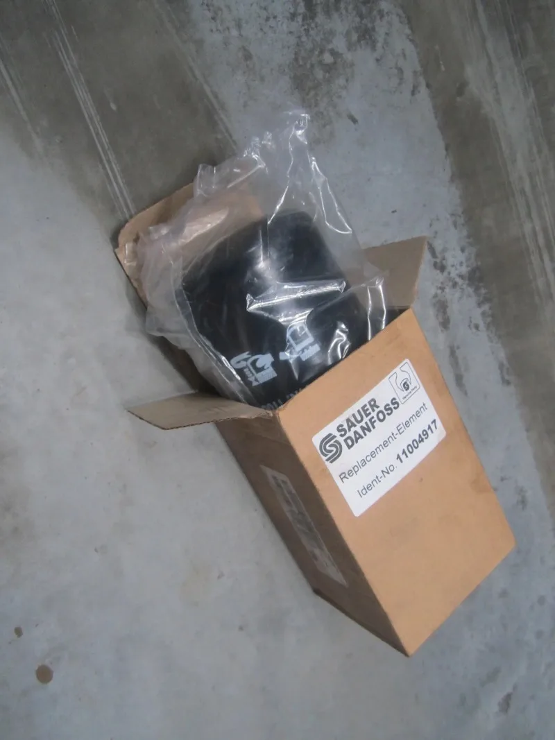Road Roller/roller Dies el Engine Parts 53C0375 Filter Element; ASSY 11004920