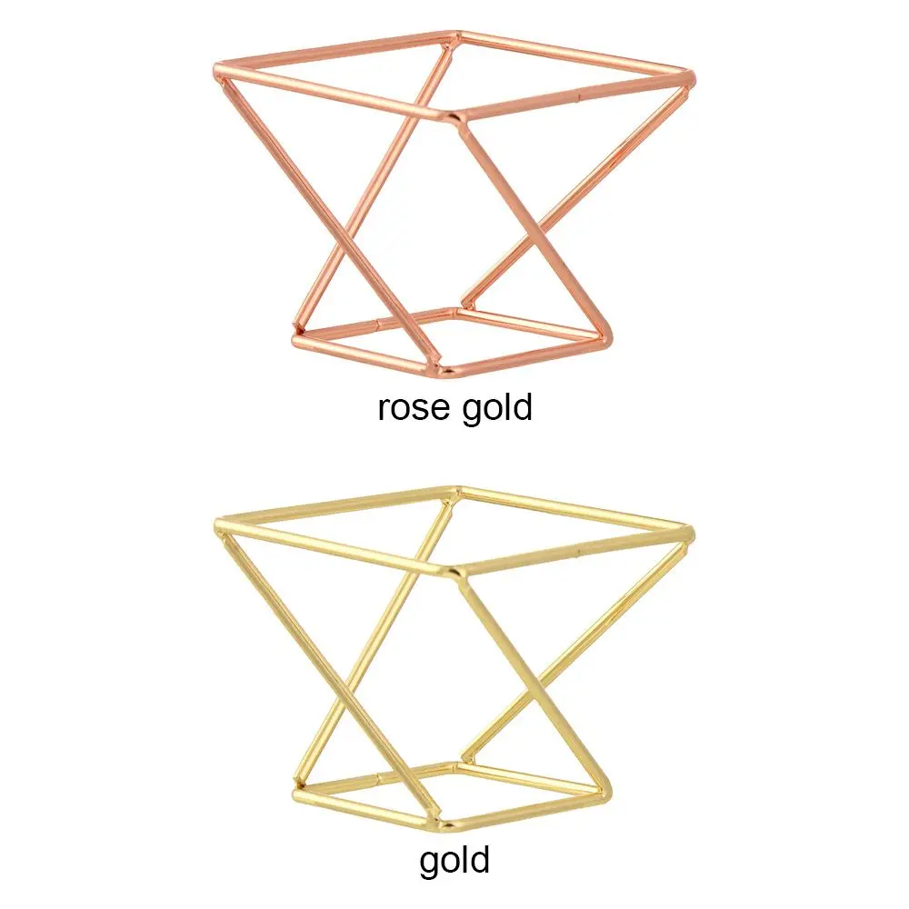 クリエイティブなマジックスタンド,3次元の錬鉄製ディスプレイラック,パウダーパフ,ビューティーエッグスタンド,メイクアップ,スポンジ