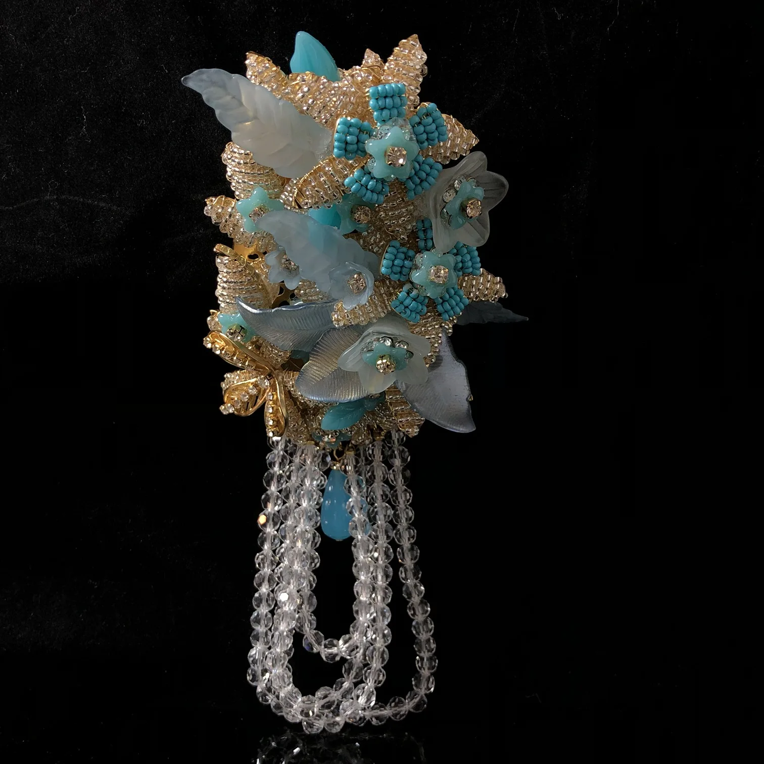 Gold Tone Sky Blue Resin Leaf Flower Brooch Multi Layer Beaded Crystal Tassel Fringe Pin Retro Formal Dress Women Accessory