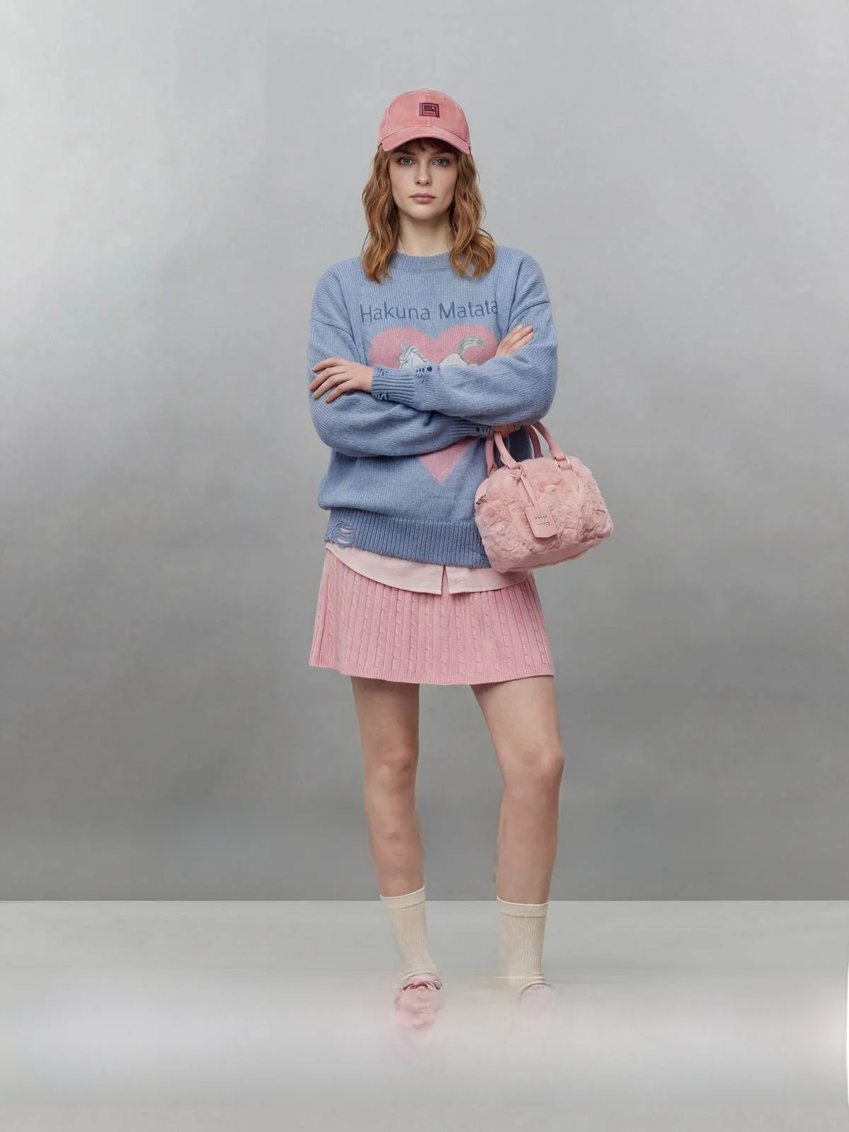 

Bla Knitted Hole Design Sweater Women's Loose Fit Vintage Sle Heart Patterned Casual Wear Uncle Brand