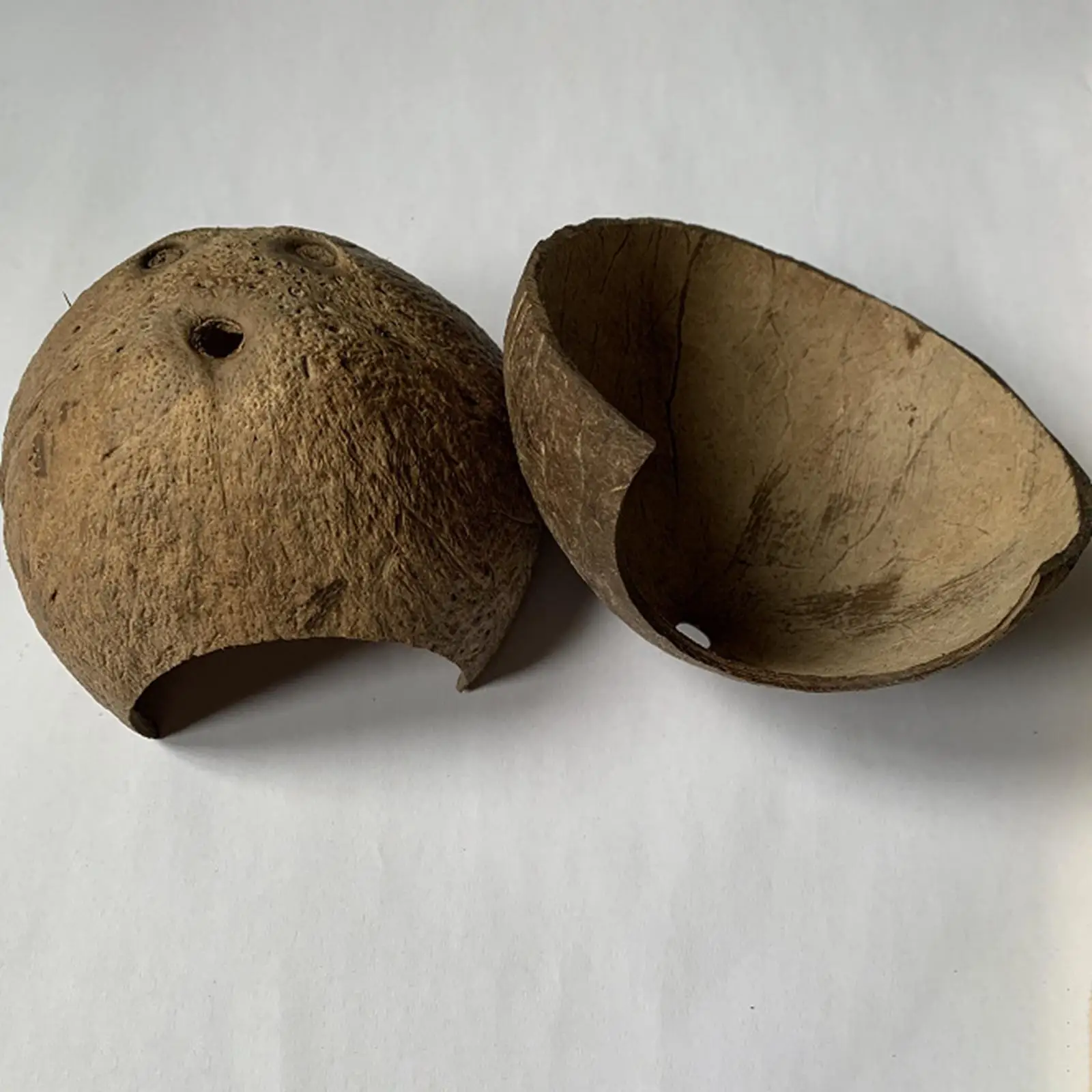 Hermit Crab Coconut Shell Hut Wooden Fish Tank Decor Breeding Shelter Hole Cave for Aquatic Pets Comfortable Nest