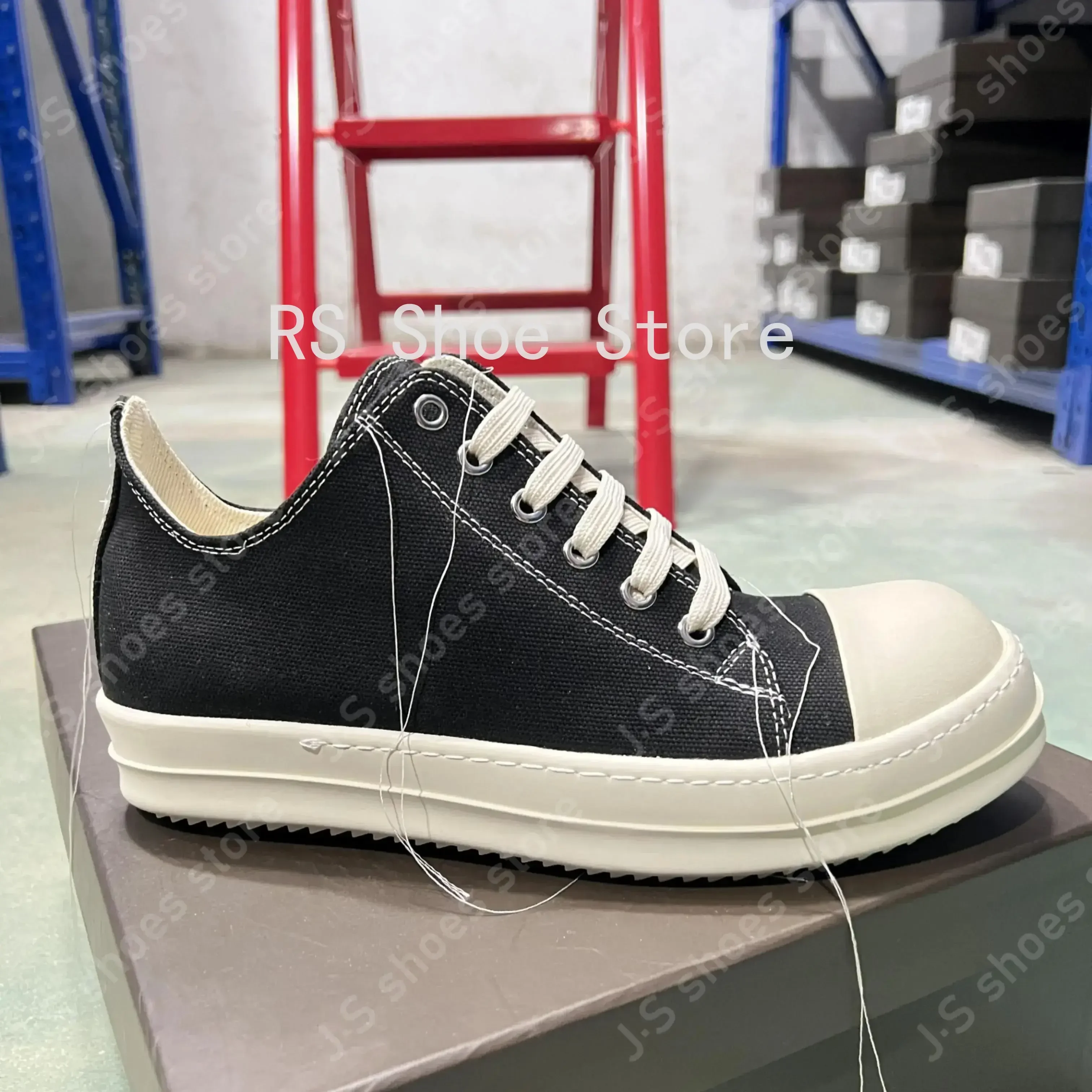 

Ro Outdoor Black Canvas Low Top Shoe Tassel Style Sneaker Classics Design Men Sneakers Luxury Lace Up Women Casual Shoes