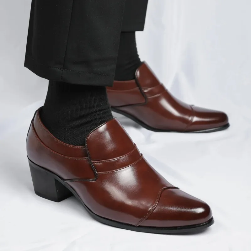 

Pointed Toe Men's Loafers Classic Retro Leather Chelsea Boots Men SSlip on Fashion Ankle Boots 2025 New Male Business Shoes