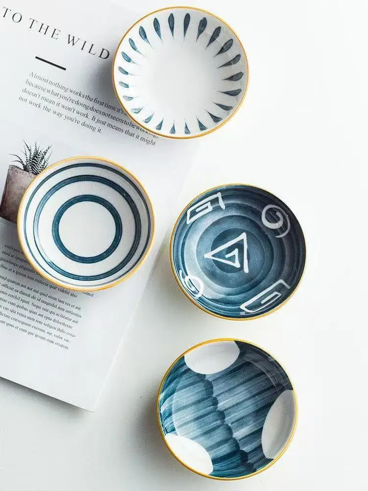 Juego de 4 Platos Hondos de Cerámica Estilo Japonés para Salsas, Salsa de Soja, Vinagre, Condimentos, Platos Pequeños para Salsas Picantes, Platos Pequeños para Encurtidos