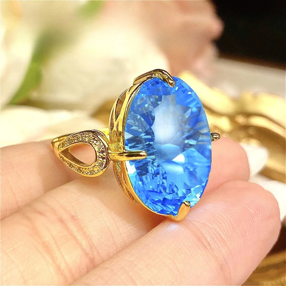 Luxurious 925 sterling silver gemstone-set zirconia, lady's dazzling diamond jewelry ring