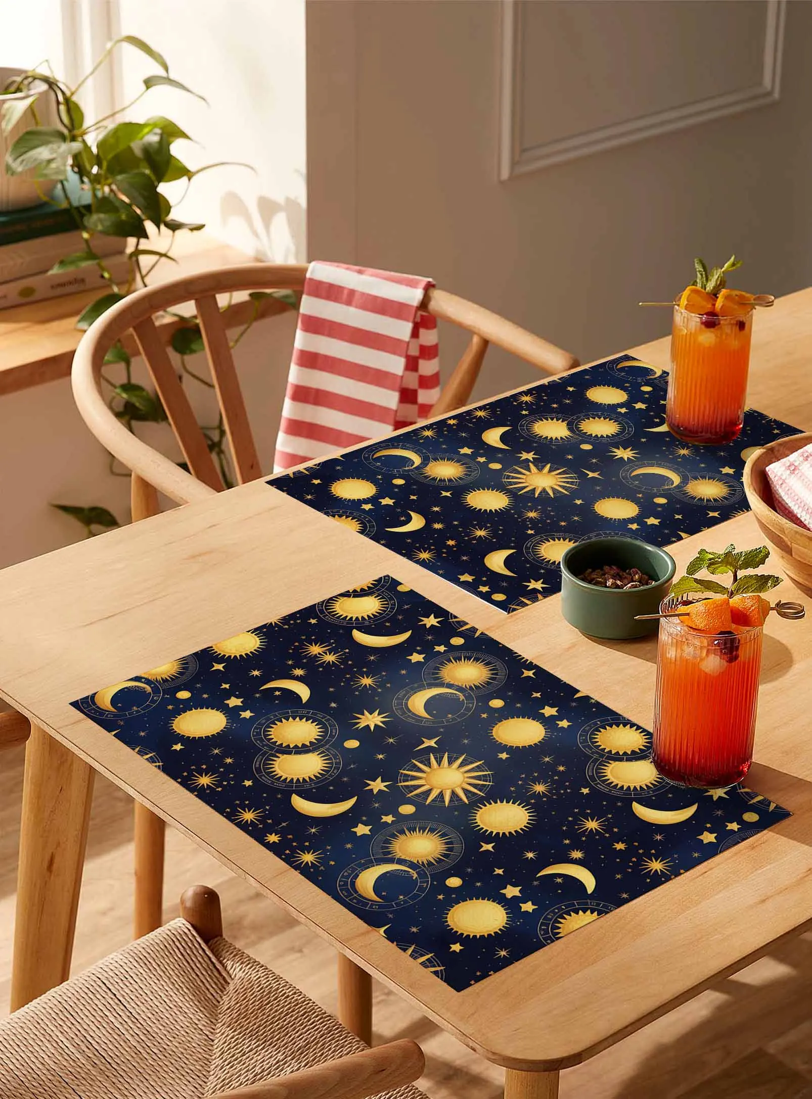 

4/6 Pcs Fantasy Yellow Star Moon Night Placemat Wedding Party Dining Decor Linen Table Mat Kitchen Accessories