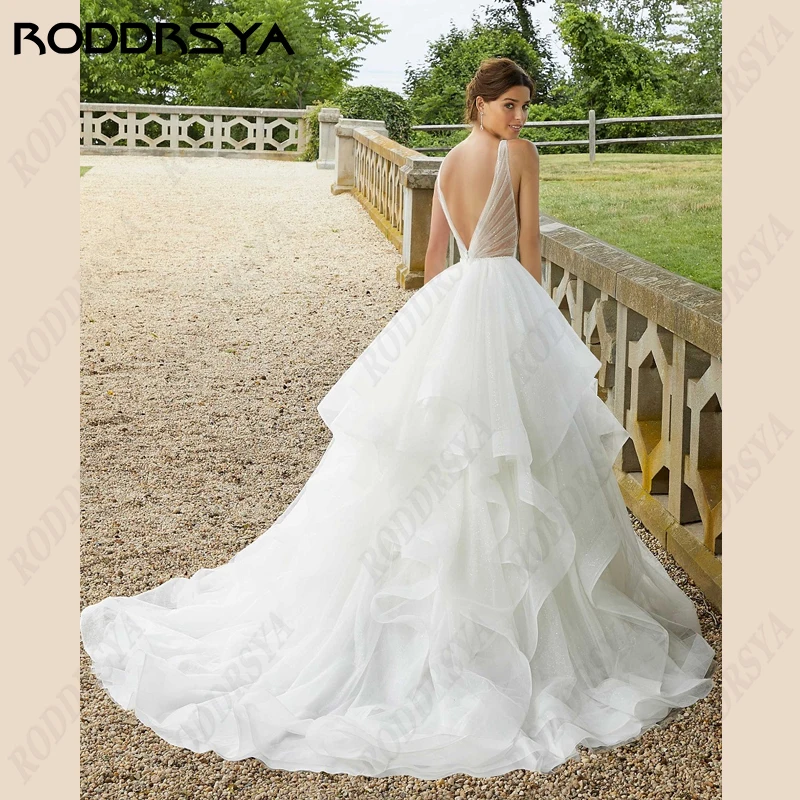 RODDRSYA abiti da sposa principessa per le donne Sexy scollo a v Backless Bride Party a-line senza maniche elegante Tulle Vestidos De Noiva abiti da sposa principessa per le donne Sexy scollo a v Backless Bride Party a