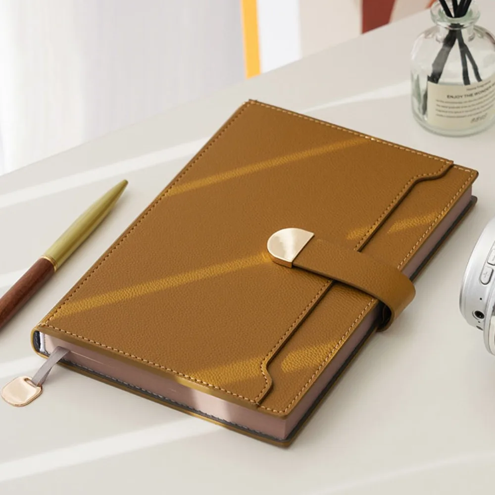 

Notepads A5 Diary Notebook Thicken Magnetic Buckle Meeting Notebook PU Leather 200 Pages Daily Planner Student