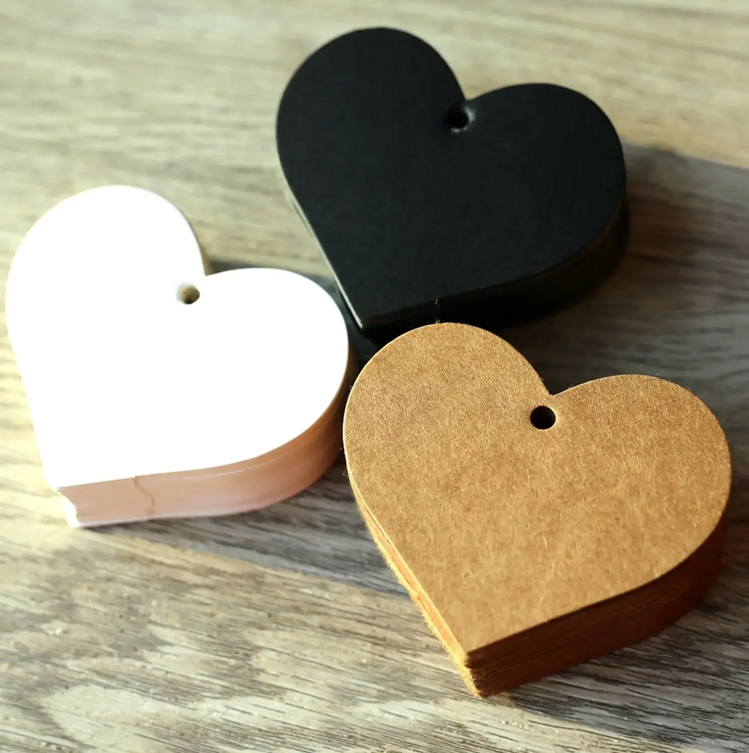 1000pcs/lot  Heart Shaped White Black Brown Kraft Paper Tags Gardening Labels DIY Wedding Note Blank Craft Hang Tag