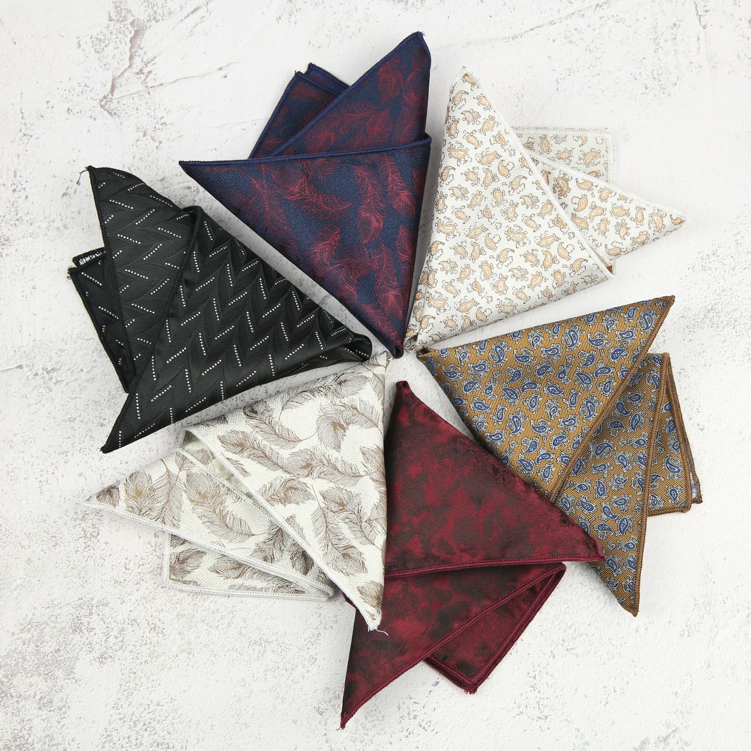 男性用レトロフローラルハンカチ、新郎用ハンカチ、結婚披露宴用ハンカチ、レトロポケットスクエア、絶妙なブラウンワインとグリーン、新年の贈り物、22cm