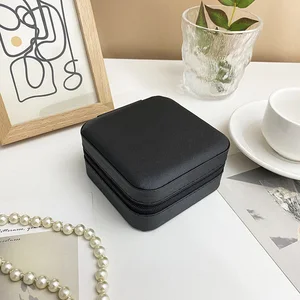 1 قطعة مصغرة أزياء عرض السفر سستة متعددة الوظائف مربع تخزين المجوهرات لقلادة سوار الأقراط خاتم التخزين المحمولة أفضل 6 قلادات دعم المبيعات - رقم 4