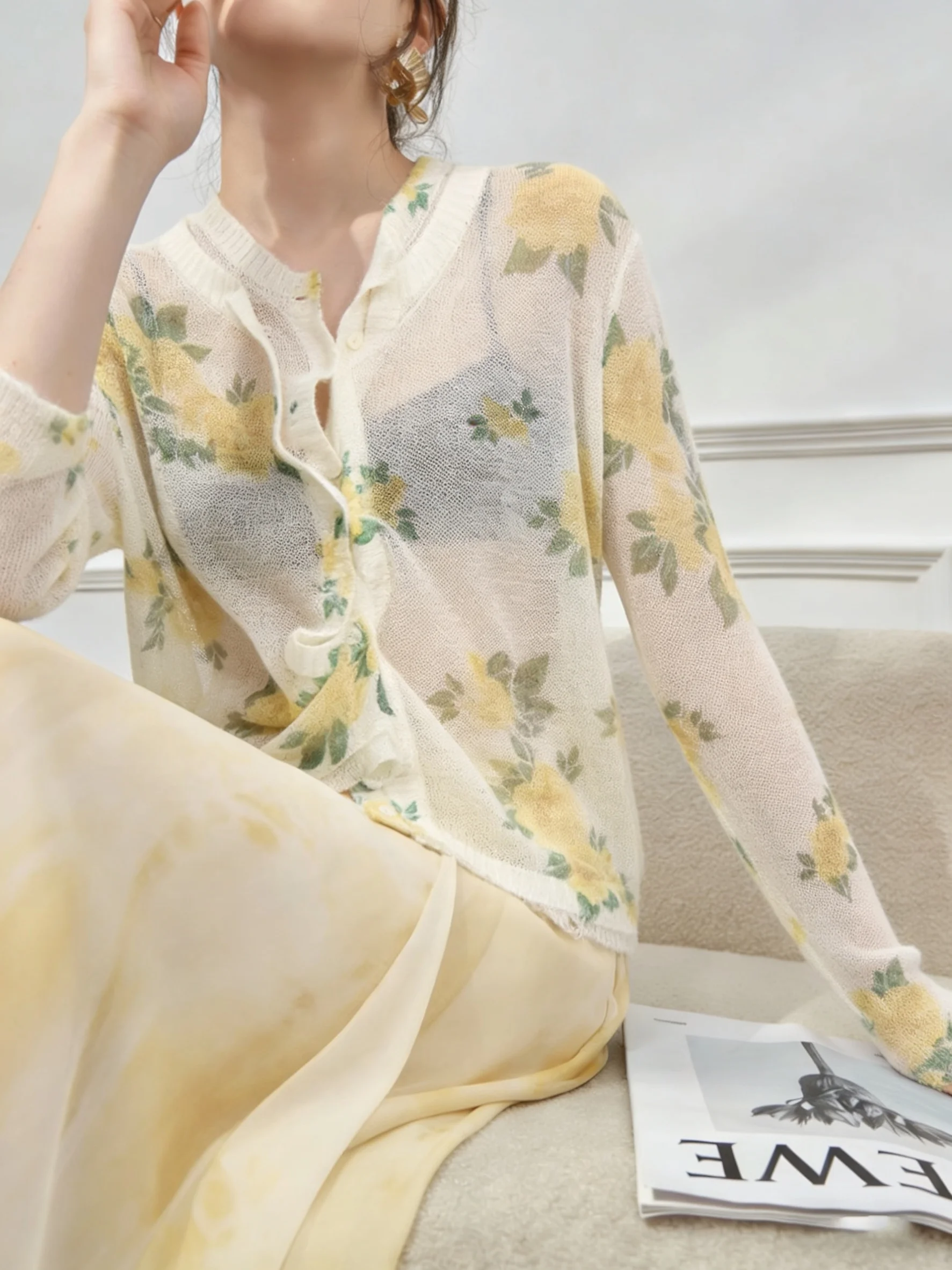 

Women's Knitted Hollow out Cardigan Top Half Skirt Set Floral Print Casual Spring Fashion Two-Piece Ensemble High Waist