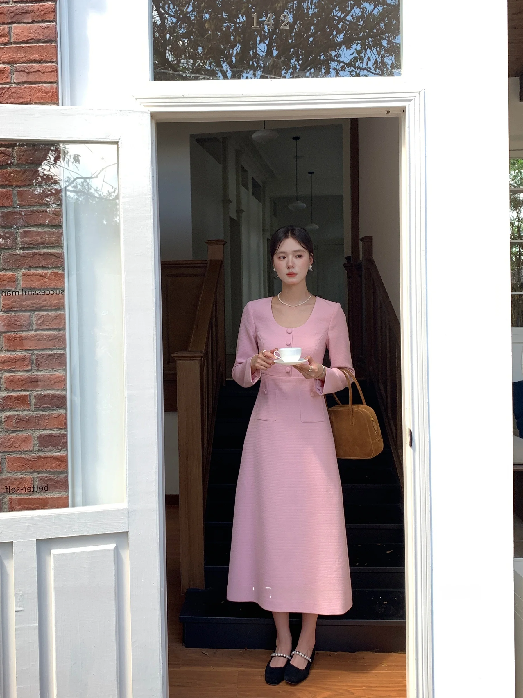 

DH OFFICIAL Large Flower【Autumn Rose】Ele Slimming Dr Luxury Autumn Winter Mid-Length A-Line Korean Sle Commute Dr