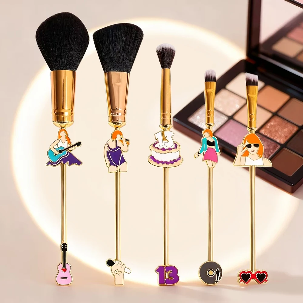 シャンパンゴールド KPOP メイクブラシセット 5 本、メタリックな質感、超ソフトファイバーのアイシャドウブラシ、誕生日パーティーに最適