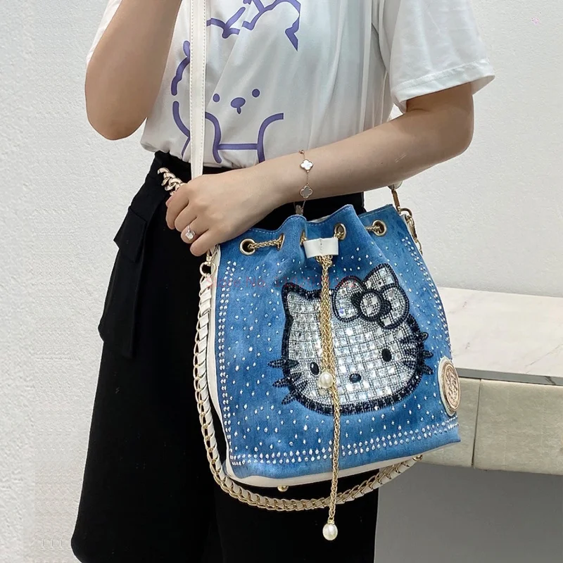 Sanrio New Hello Kitty damska torba dżinsowa torba na diamentowy łańcuszek damska torba Hello Kt kot tekstura ręczna torebka wiadro Crossbody