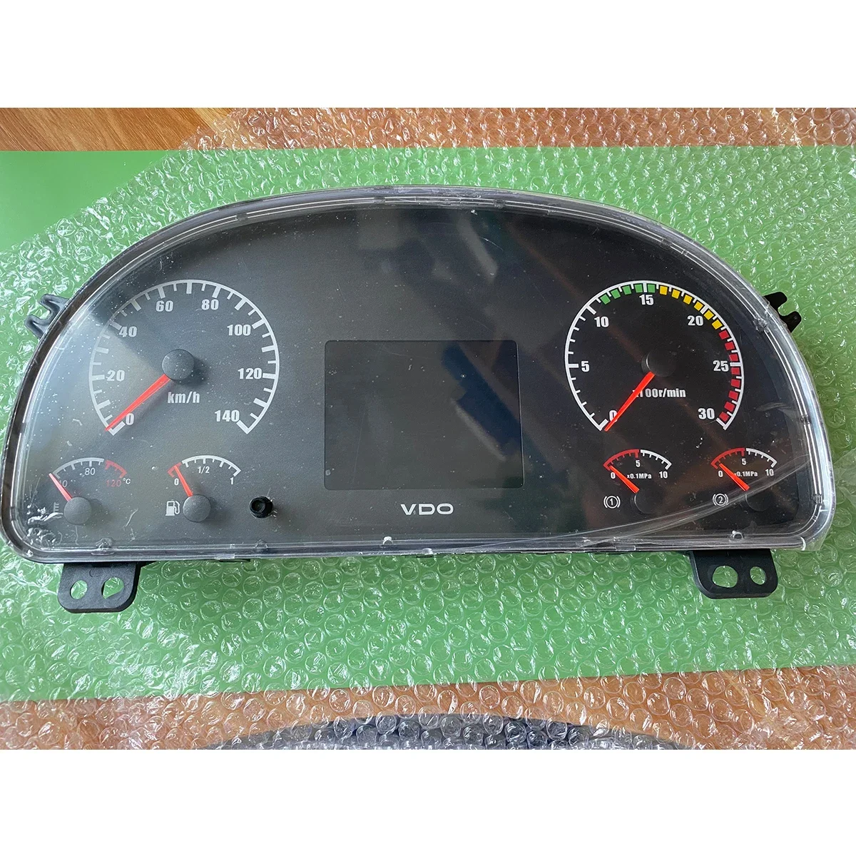 SINOTRUK HOWO Brand New Dash Board Instrument Panel Spare Parts custom