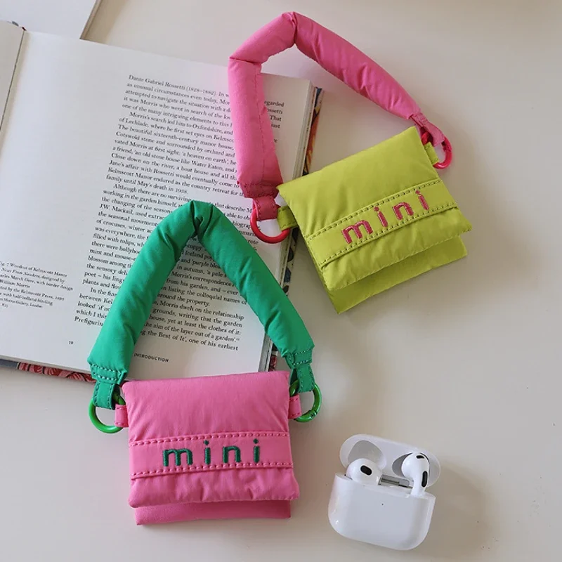 Cute Mini Wireless Headphone Protector Headset Storage Bag Organizer Cute Earphone Protective Cover for AirPods 1/2/3 Generation