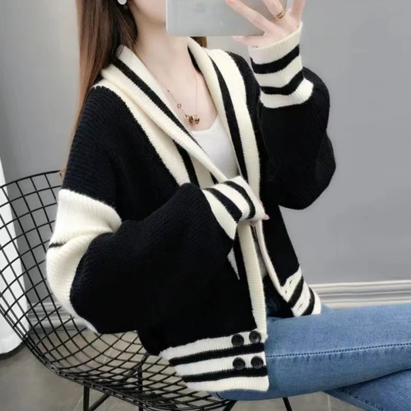 Patchwork Sweater Women Knitted Loose Elegant Black White Fashion Cardigan Lazy Strip V-neck Long Sleevekorean Female Jumpers