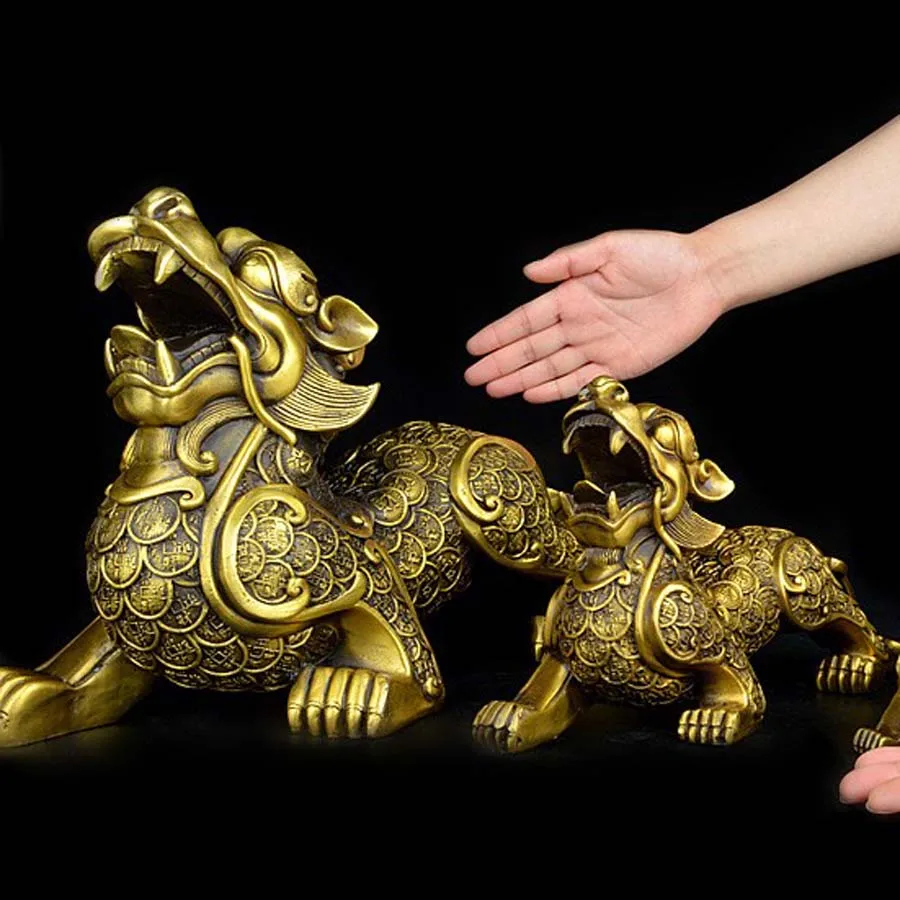 Large OFFICE HOME efficacious Talisman Money Drawing mythical Dragon Pi Xiu FENG SHUI exorcise evil spirit bronze statue